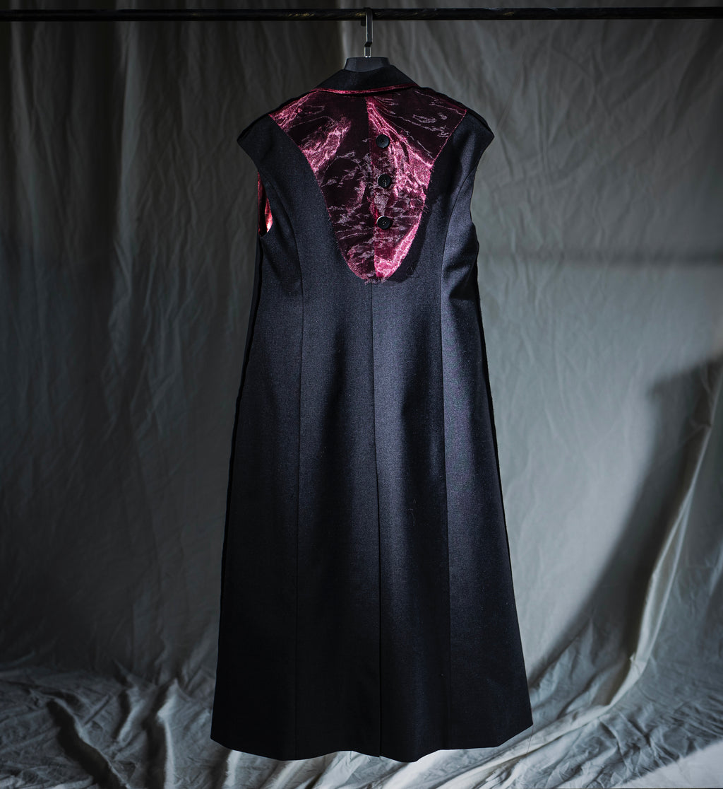 Sleeveless Trench Coat