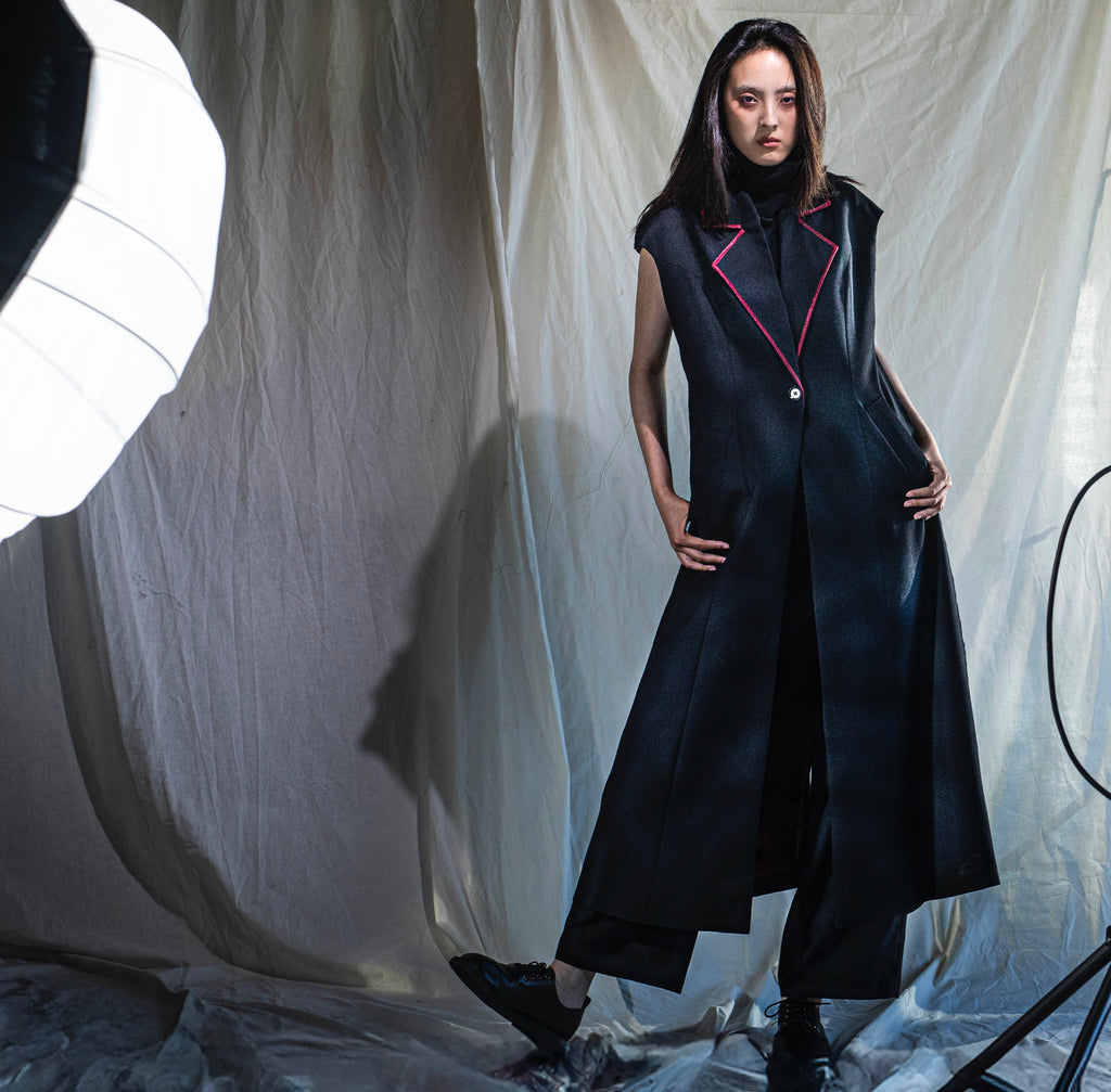 Sleeveless Trench Coat