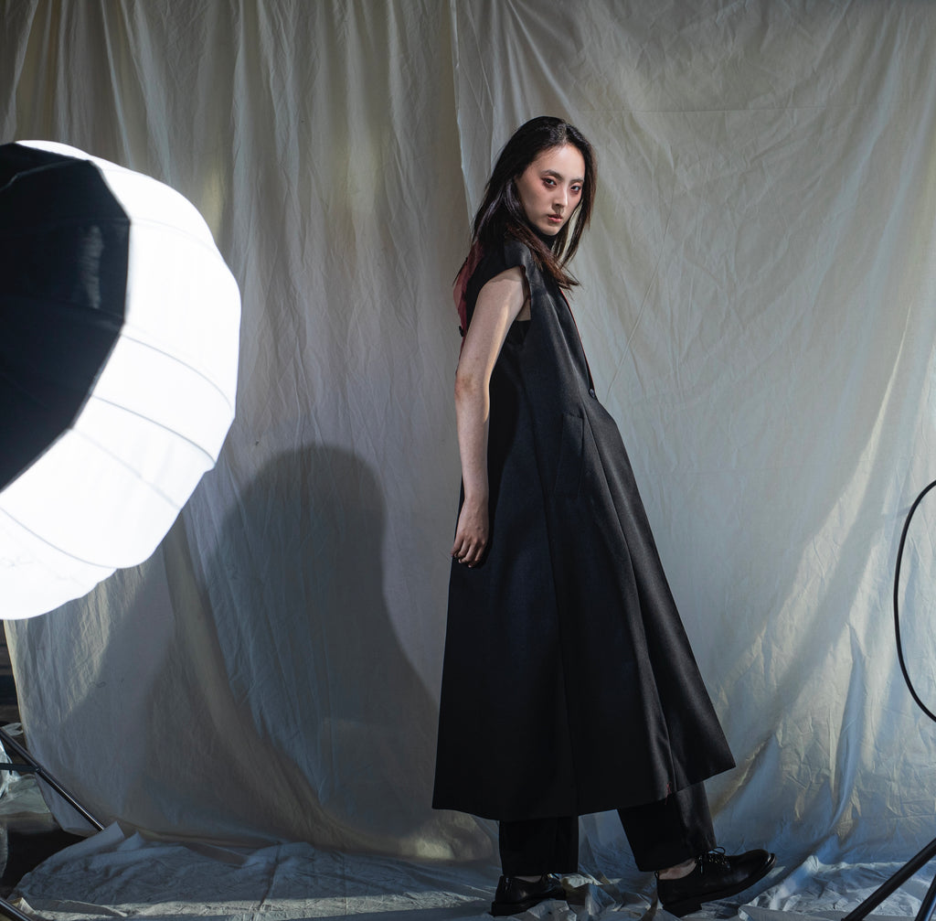 Sleeveless Trench Coat